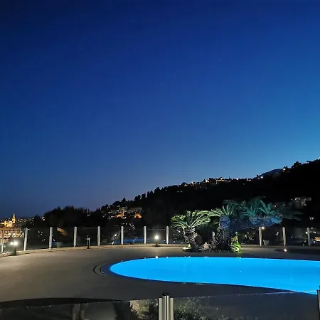 French Riviera شقة مينتون